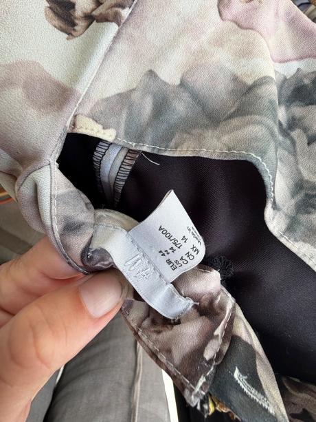 Hm saty kvety pivonky velk 44 kvety kvetovane, h&m,44