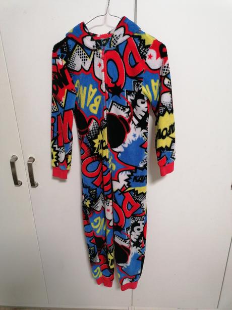 Overal, pižamo, 134