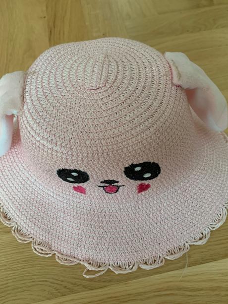 Klobucik s pohyblivými uskami, 116