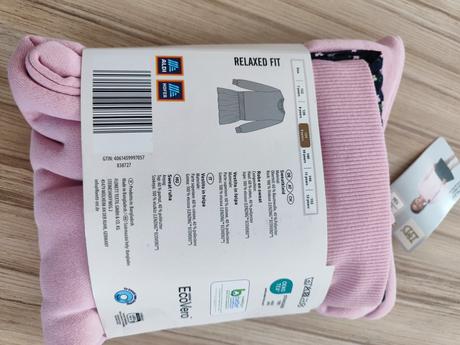 Teplákové šaty, 134