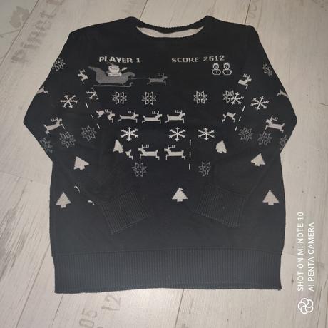 Vianocny sveter, 128