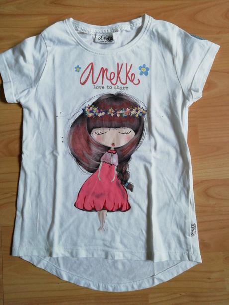 Tricko anekke a kratasy, 116