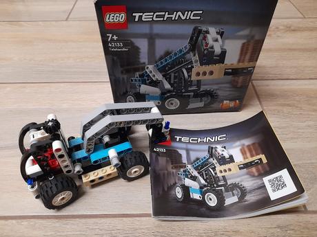 Lego technik 42133,