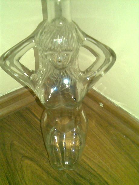 Predam keramicke pohare a salky, 