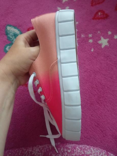 Fila vyvýšené tenisky na platforme, fila,37