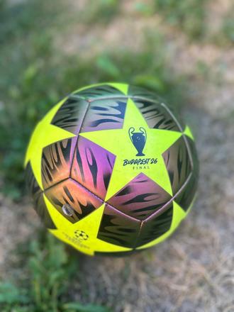Futbalove lopty, adidas