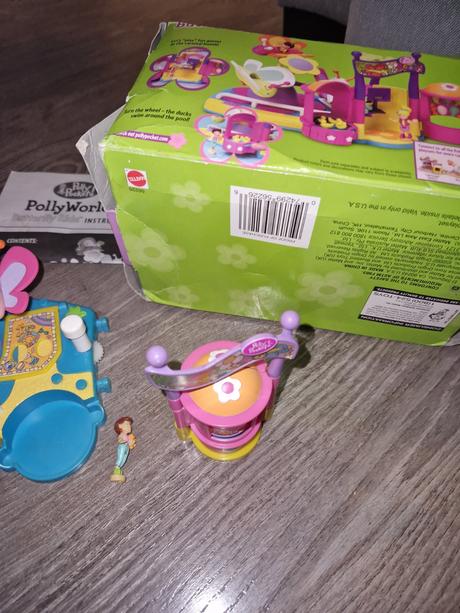 Polly pocket butterfly ride, 