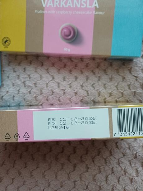 Čokoládová bonboniéra 2 druhy ikea,