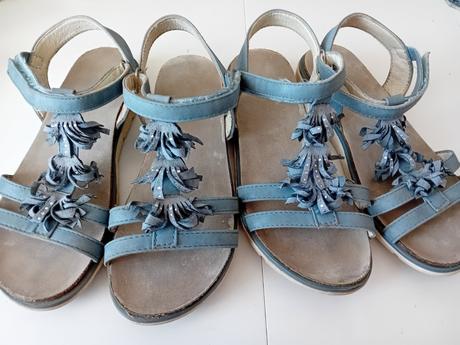 Dievčenské sandálky pre dvojičky 34, 34