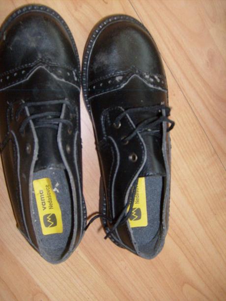 Poltopanky s hrubsou gumovou podrazkou, 34