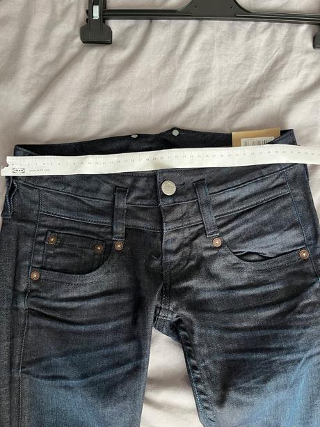 Rifle herrlicher, 28