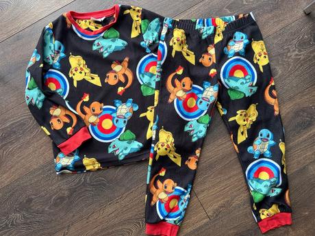 Pyžamo pokémon, f&f,116