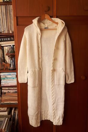 Dlhý pletený sveter na zapínanie, m