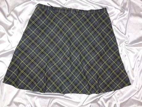 Kvalitná jesenná sukňa, 56