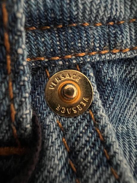 Versace stali 950 eur, versace,m