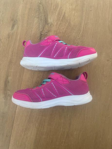 Tenisky skechers, skechers,35