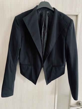 Krátke čierne sako kardashian 40, dorothy perkins,40