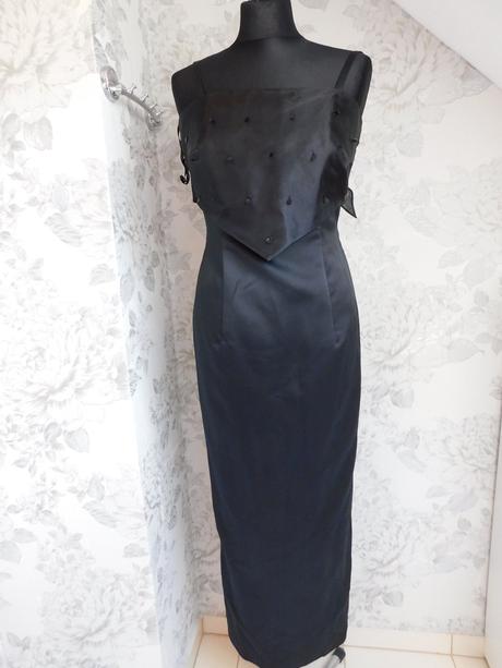 Luxusne pekne šaty na slavnost, 36