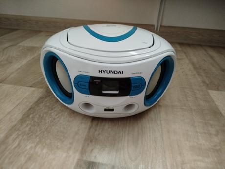 Rádio, hyundai