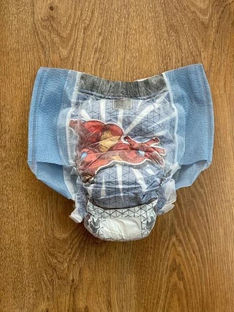 Huggies dry nite 12x 10 ks, huggies,11 kg - 25 kg