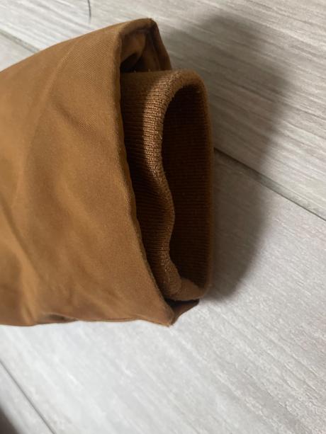 Sm teplá bunda, sergent major,140