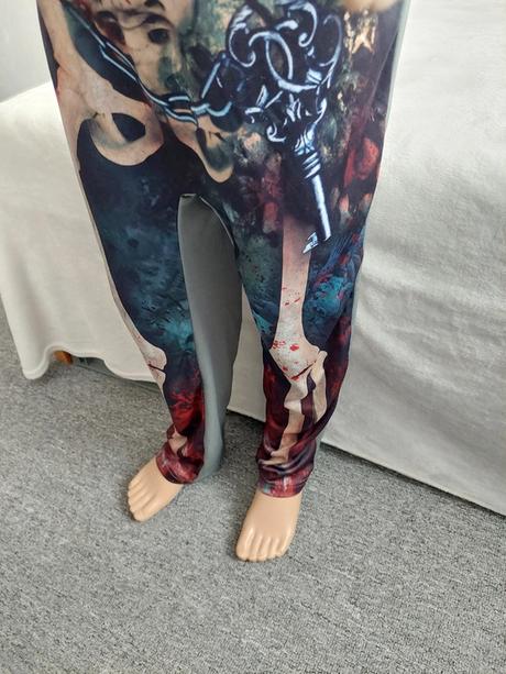 Kostra karnevalový overal + svietiaca maska 152,