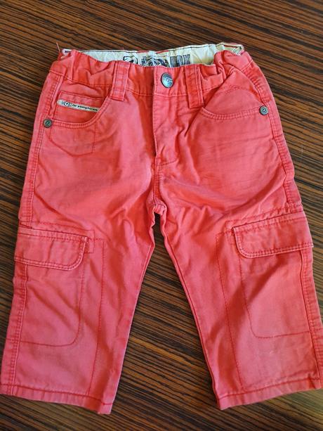 Chlapčenské tristvrtaky, 104