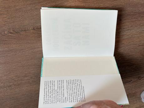 Kniha začína sa to nami,