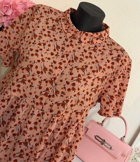 Romantické midi šaty jdy - jemný kvetinový vzor, 38