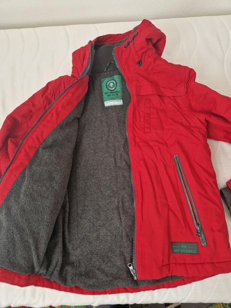 Teplá bunda, next,140