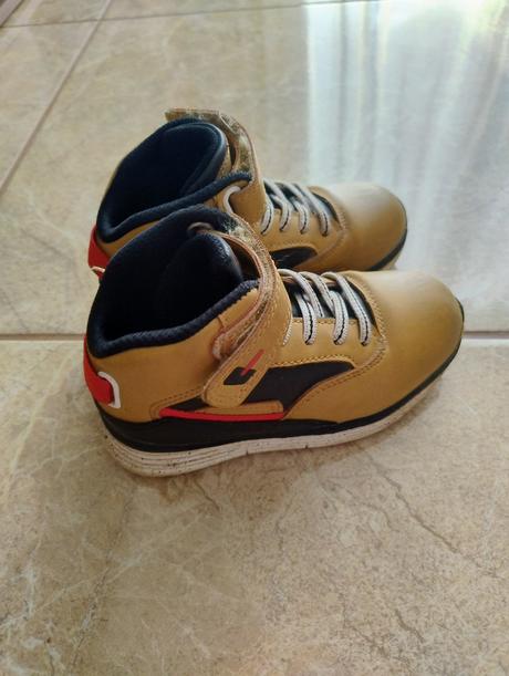 Prechodné topánky, primigi,26