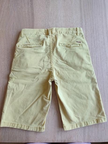 Plátené kraťasy, zara,134