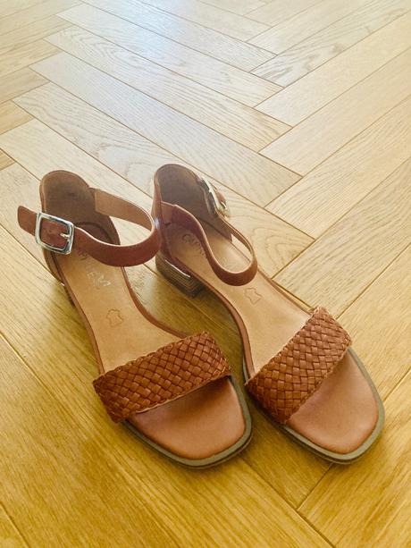 Kožené caprice sandále, 39