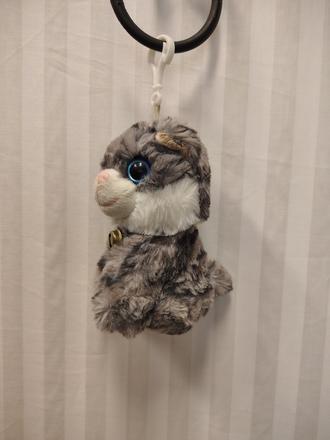 Plyšový prívesok chundelatá  mačička, 13 cm, 