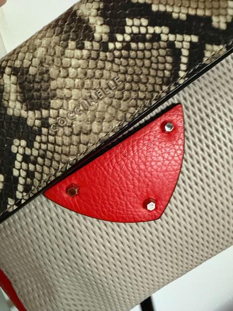 Coccinelle kabelka, coccinelle