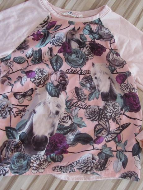 Koníkove tričko, h&m,158