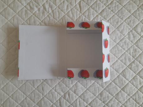 Školské dosky s motívom jahoda,