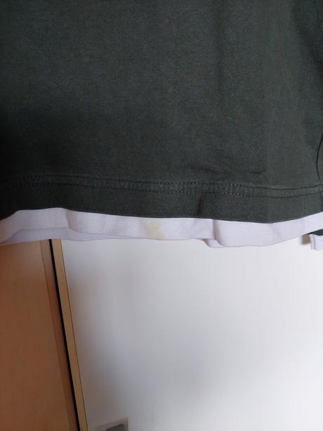 Mikina - nie je elastická, l