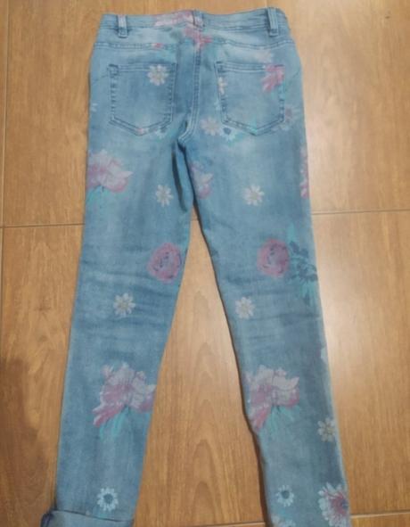 Kvietkovane rifle, bonprix,152