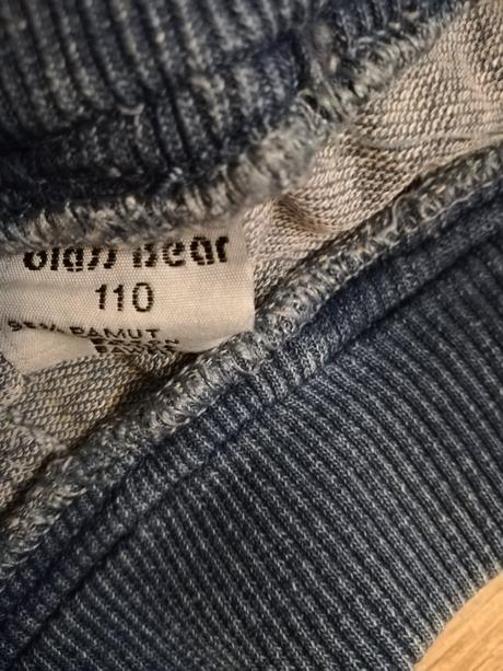 Frajerské šortky super stav, 110