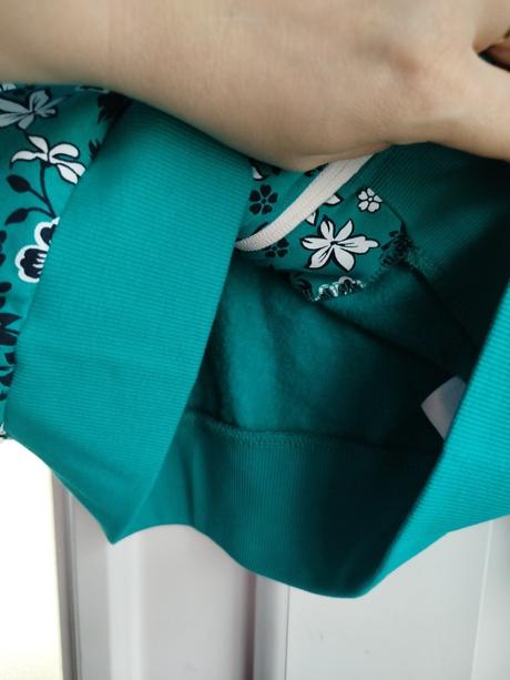 Hrubšia mikina 140/146, bonprix,140