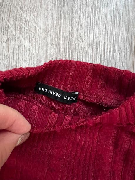 Vrubkovane bordo saty, reserved,122