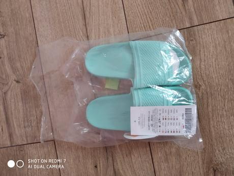 Šľapky, coccodrillo,30