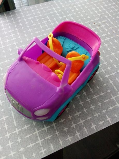 Auto pre polly pocket,