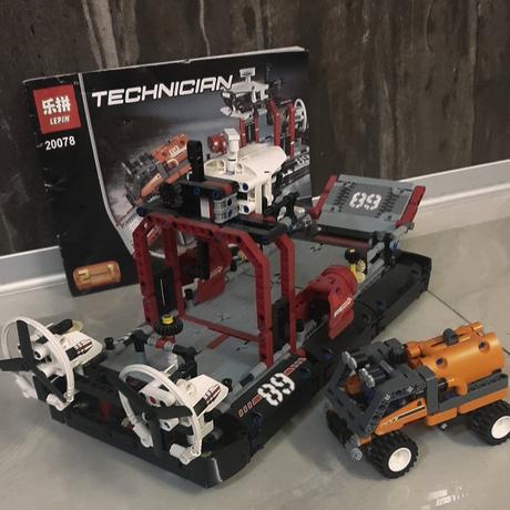 Skladačka  kópia  lega technic 42076  - vznášadlo, 