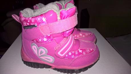 Ružové zimné topánky, 22