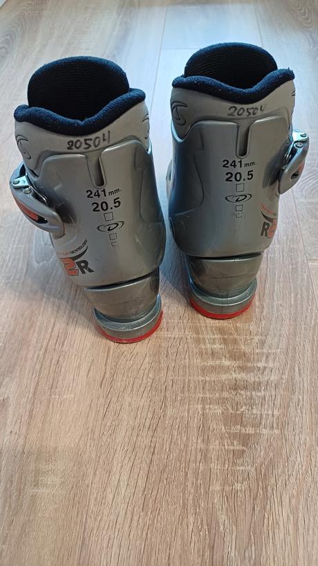 Lyžiarky, dalbello,33