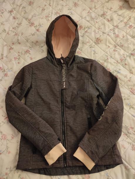 Jesenná/jarná bunda, takko,146