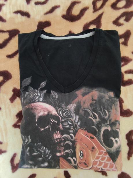 Tricko s potlacov f&f vel, predpokladam l, f&f,l