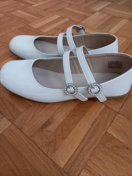 Balerínky, reserved,35